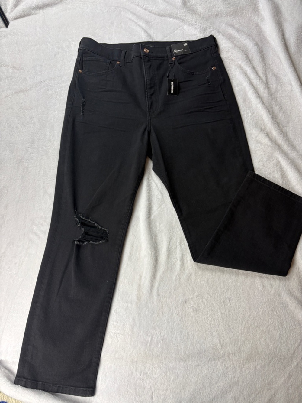 EXPRESS Women’s Black Slim Super High Rise Jeans Distressed 14R Stretch NWT